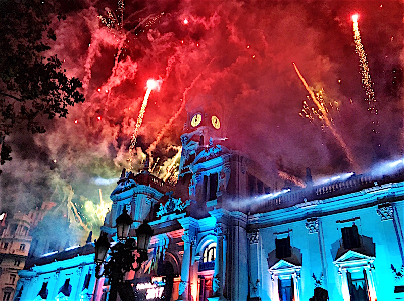 plaza ayuntamiento valencia new years eve 2016