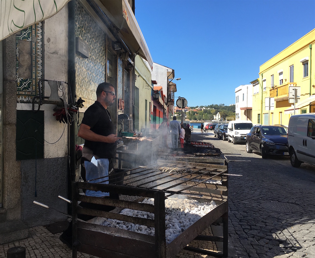 Afurada-streetside-grills